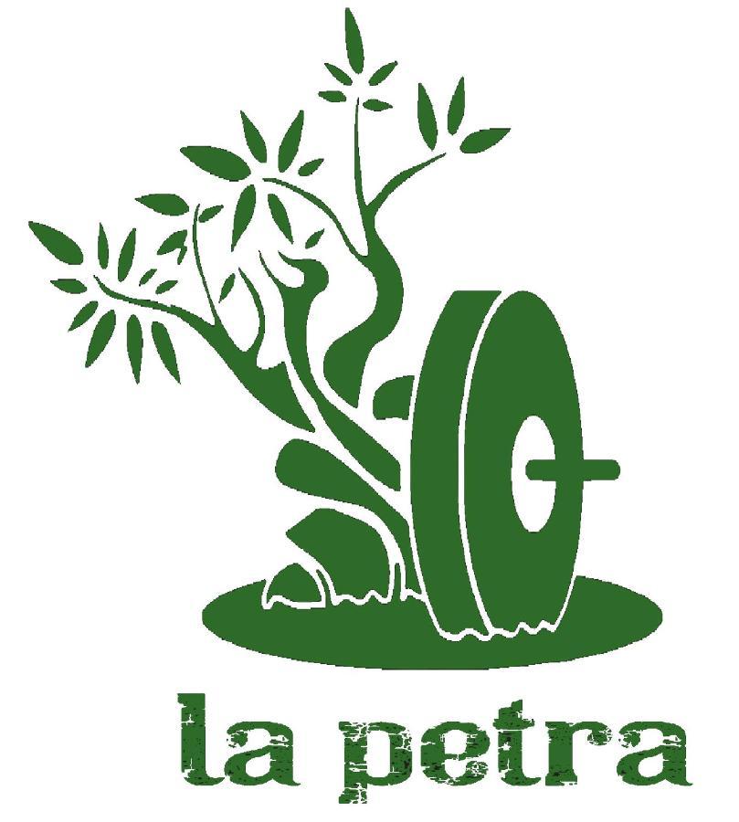 维克艾库塞La Petra别墅 外观 照片